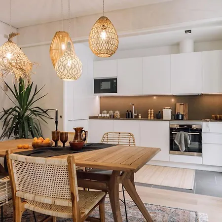 Maradah - 2 Bedrooms, Terrace In Marques De Pombal Apartmán *